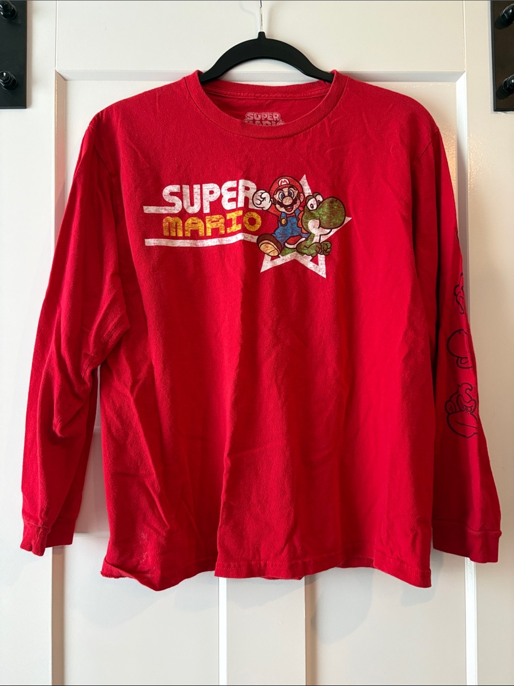 Nintendo Red Super Mario & Yoshi Kids Long-Sleeve Tee